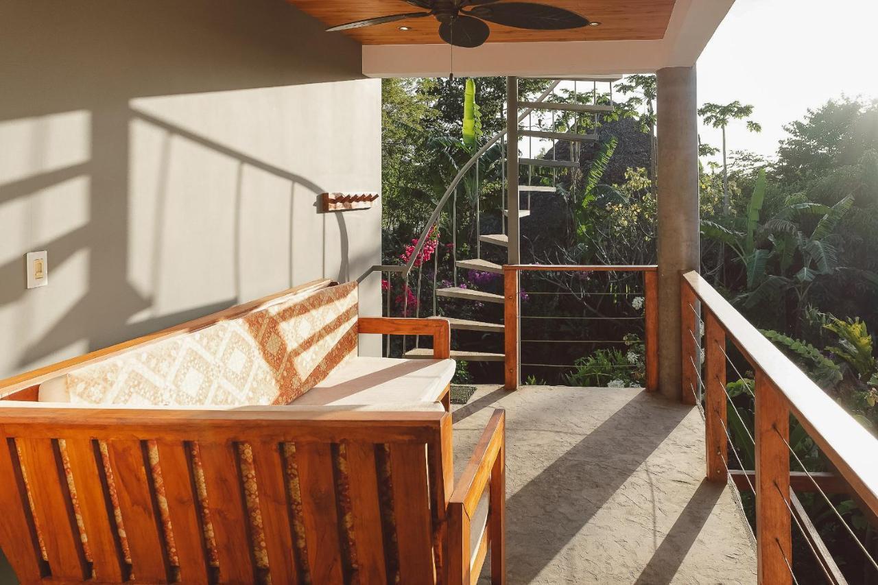 Iluminar Beachfront Suites Nosara Buitenkant foto
